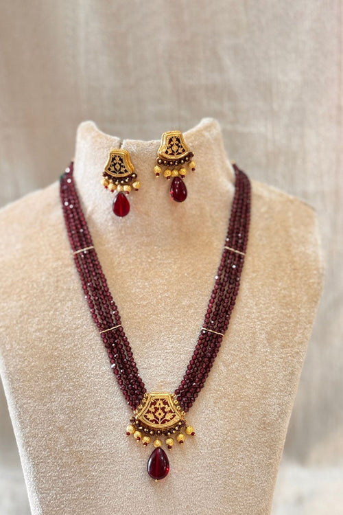 Garnet bead thewa necklace with pendant drop