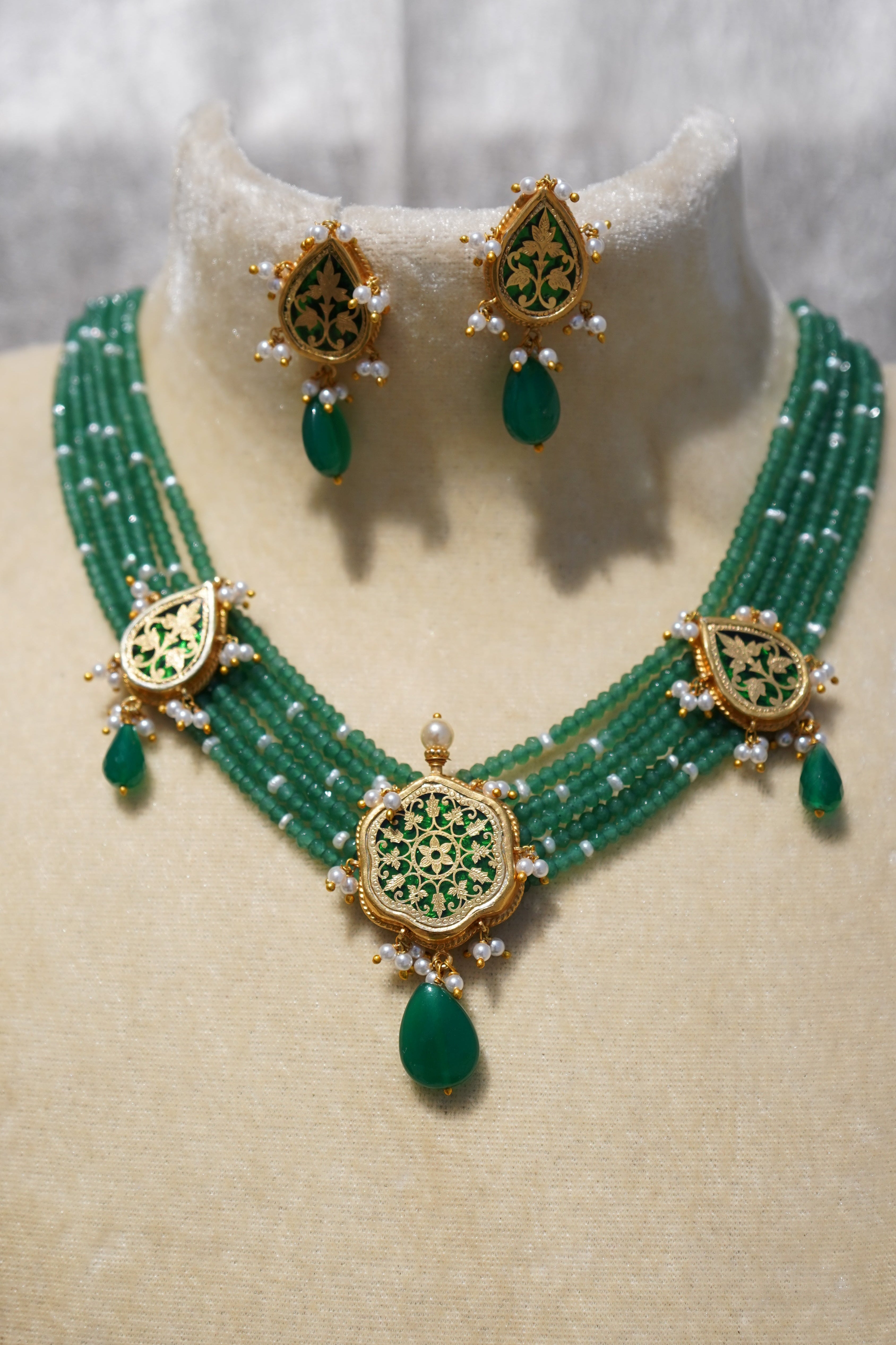 Triora Necklace