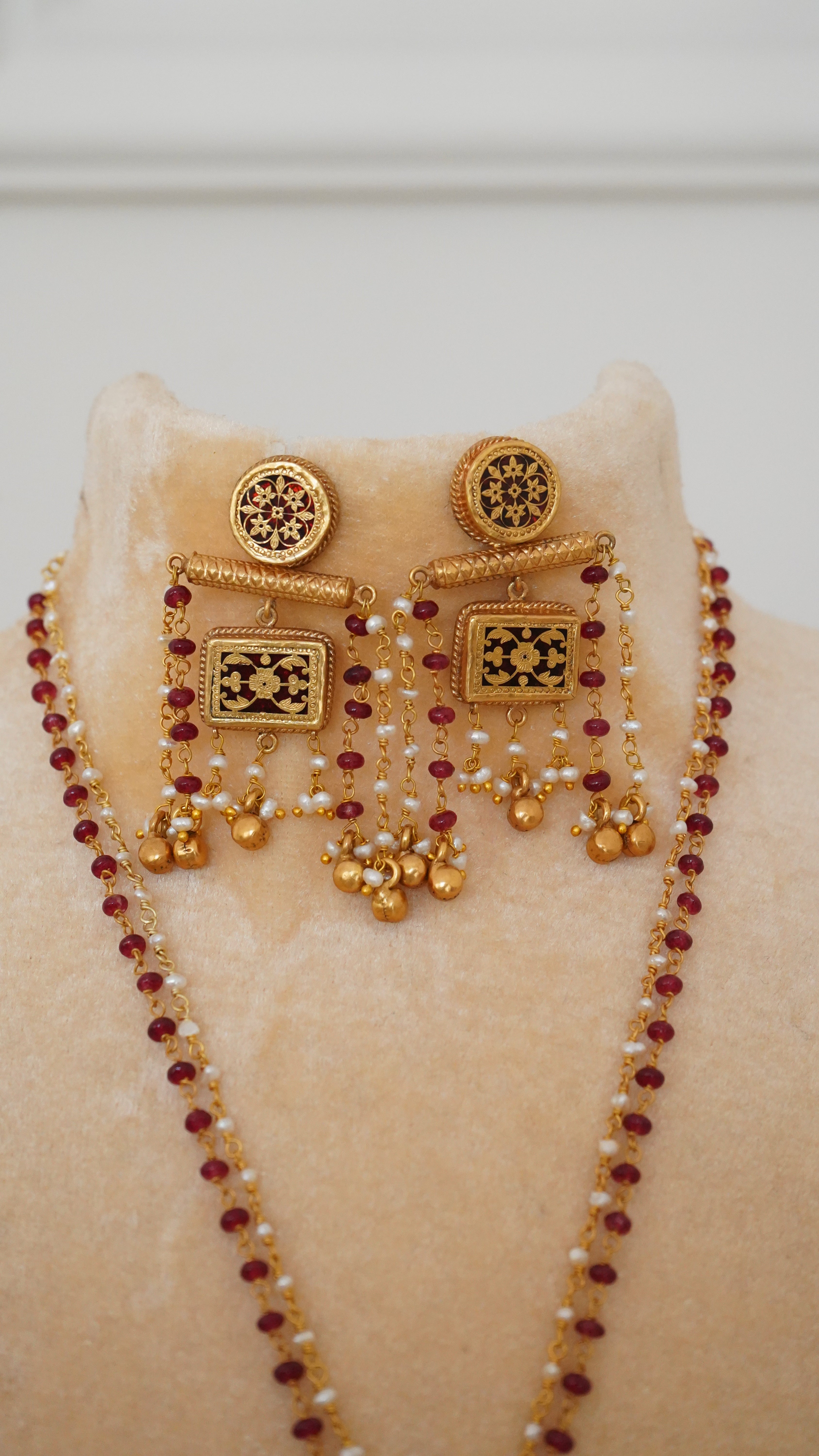 Rimjhim necklace