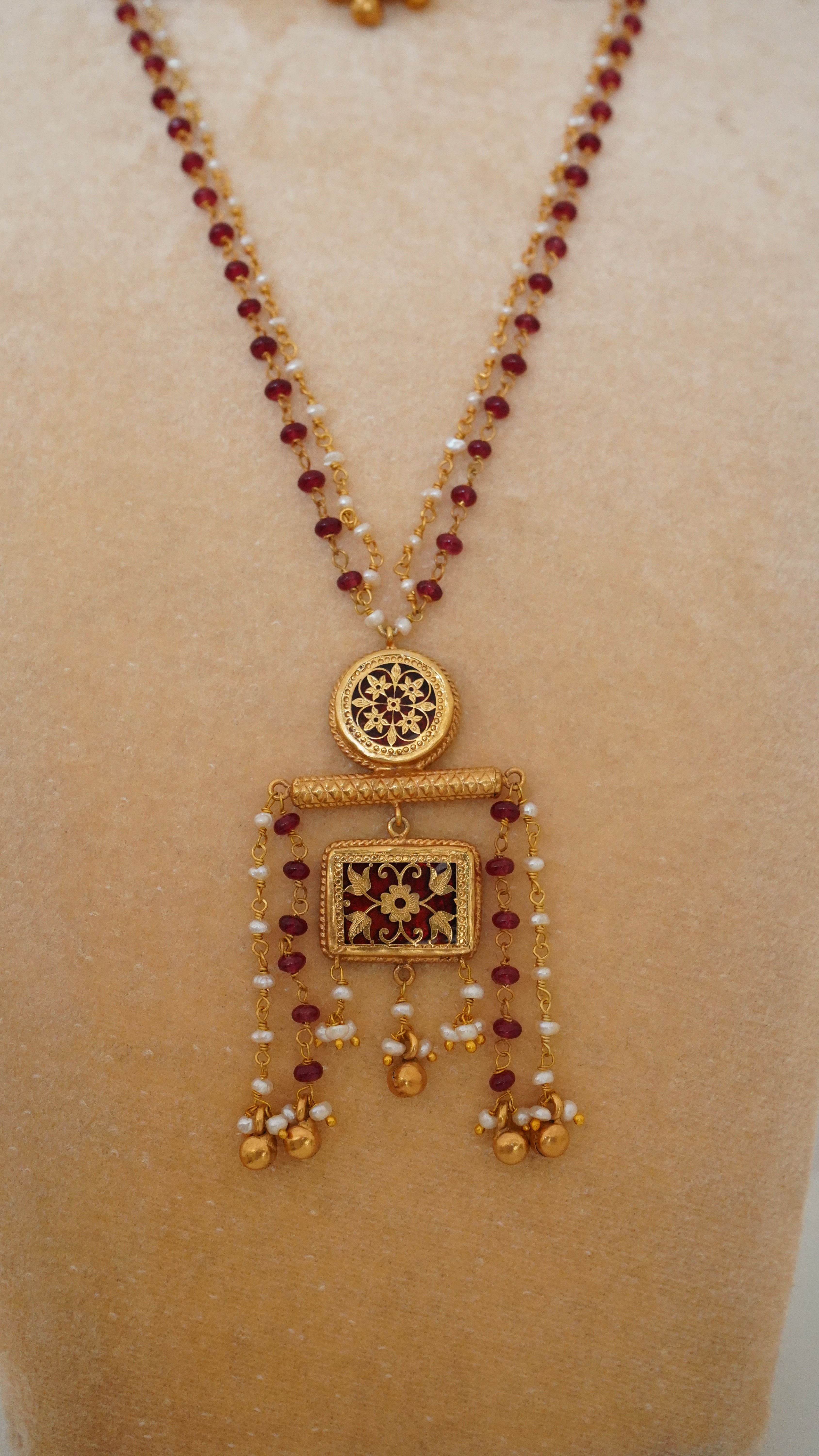 Rimjhim necklace